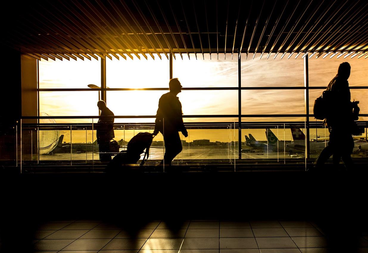 Explorer Travel hilft Menschen seit über 50 Jahren, die Welt mit anderen Augen zu sehen. Dabei verbindet das Unternehmen fundierte Branchenexpertise mit einem sehr persönlichen Planungsansatz. Von exotischen Reisezielen und Kulturreisen bis hin zu erholsamen Strandurlauben – die Marke konzentriert sich auf maßgeschneiderte Erlebnisse, die die Bedürfnisse jedes Reisenden berücksichtigen. Mit über 125 erfahrenen Beratern und 23 Agenturen weltweit bietet Explorer Travel kompetente Beratung, transparente Preise und umfassende Unterstützung von der ersten Idee bis zur Heimkehr. So wird jede Reise reibungslos, inspirierend und unvergesslich.